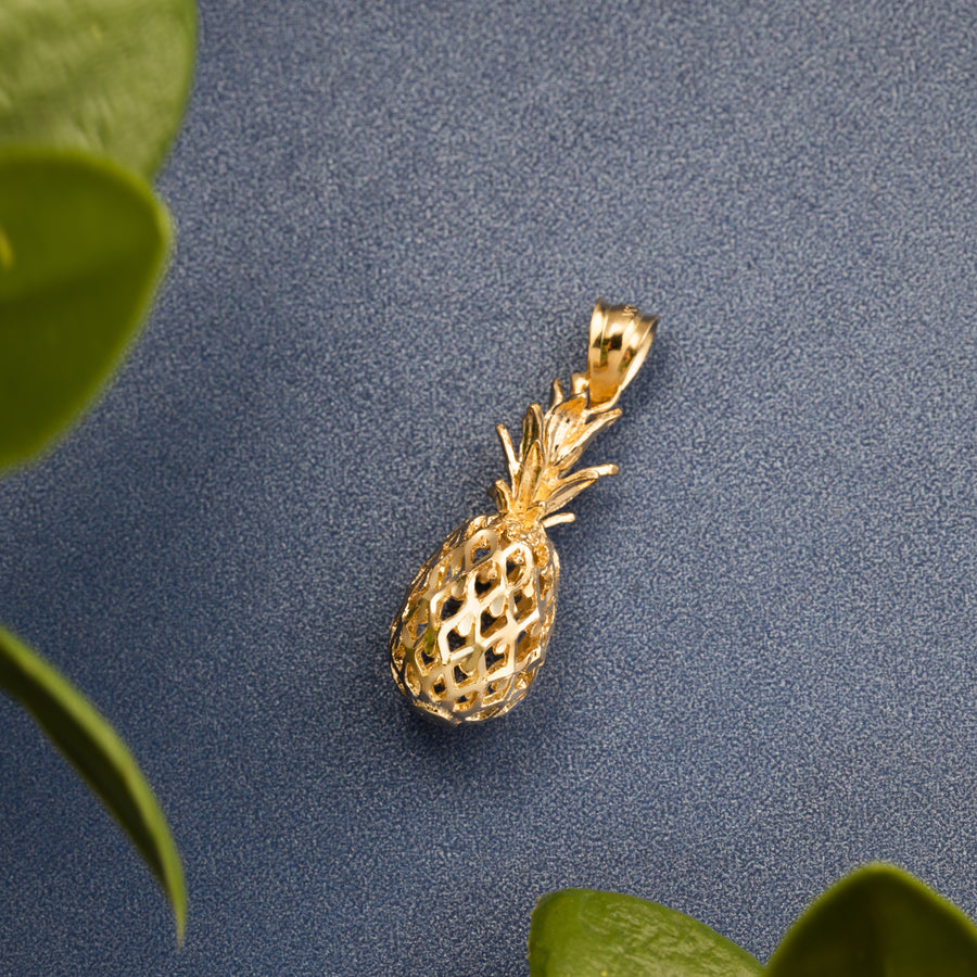 14K Solid Yellow Gold Hawaiian Diamond Cut Pineapple Pendant Charm